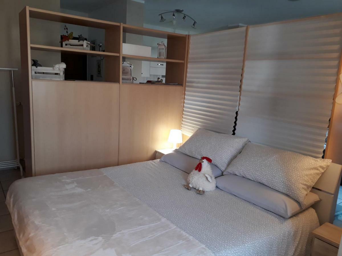 Il Bel Juk Apartment Alba  Bagian luar foto