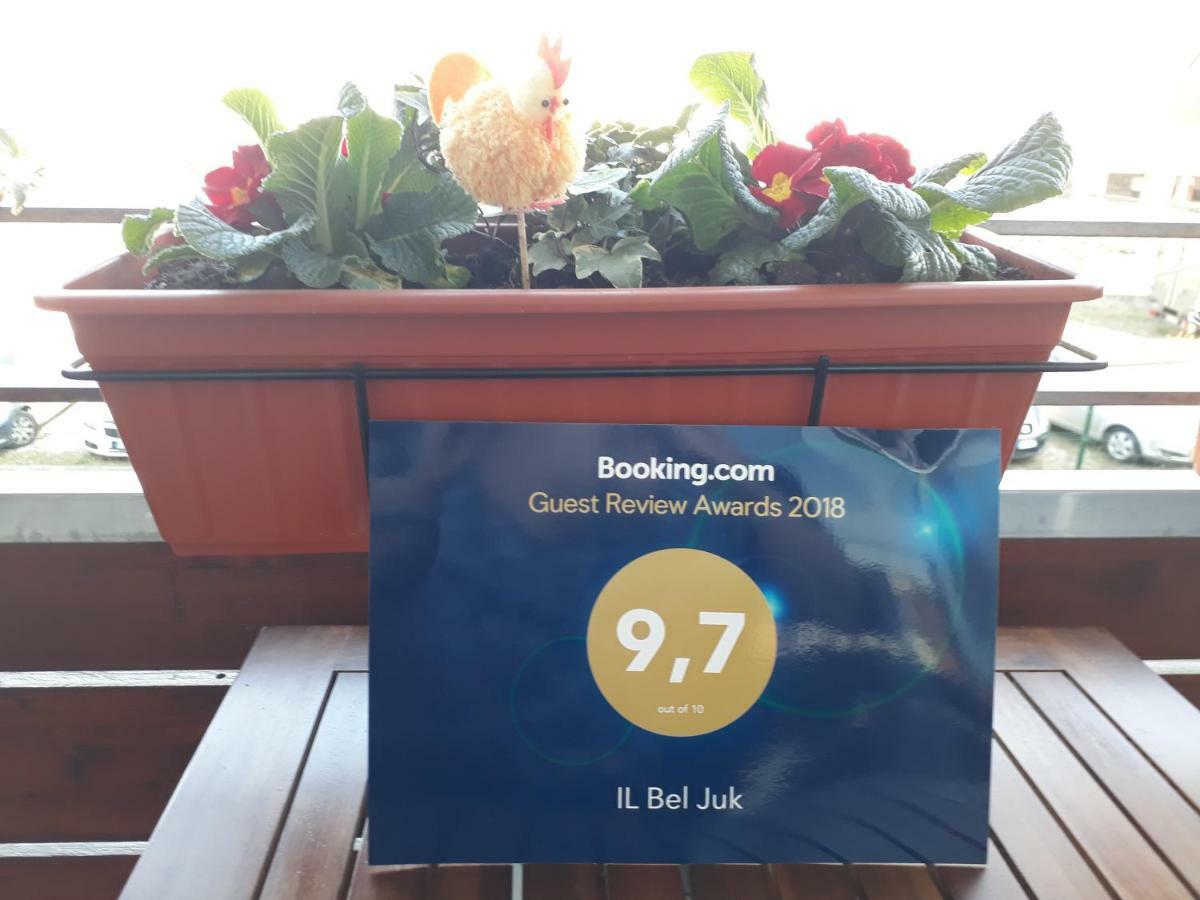 Il Bel Juk Apartment Alba  Bagian luar foto